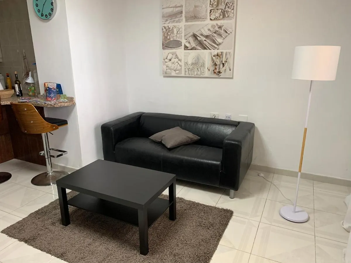 Luxury Rooms In Apartment Shared A Los Cristianos Playa Aire Conditioner Habitaciones Privada Stanza Arona  Homestay Arona (Tenerife)